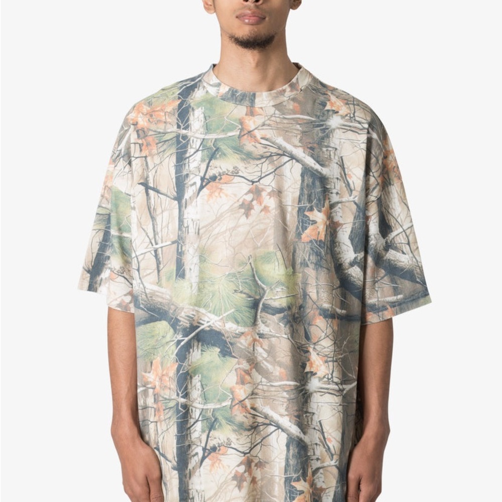 NWT Vintage MNML Camo Tee L